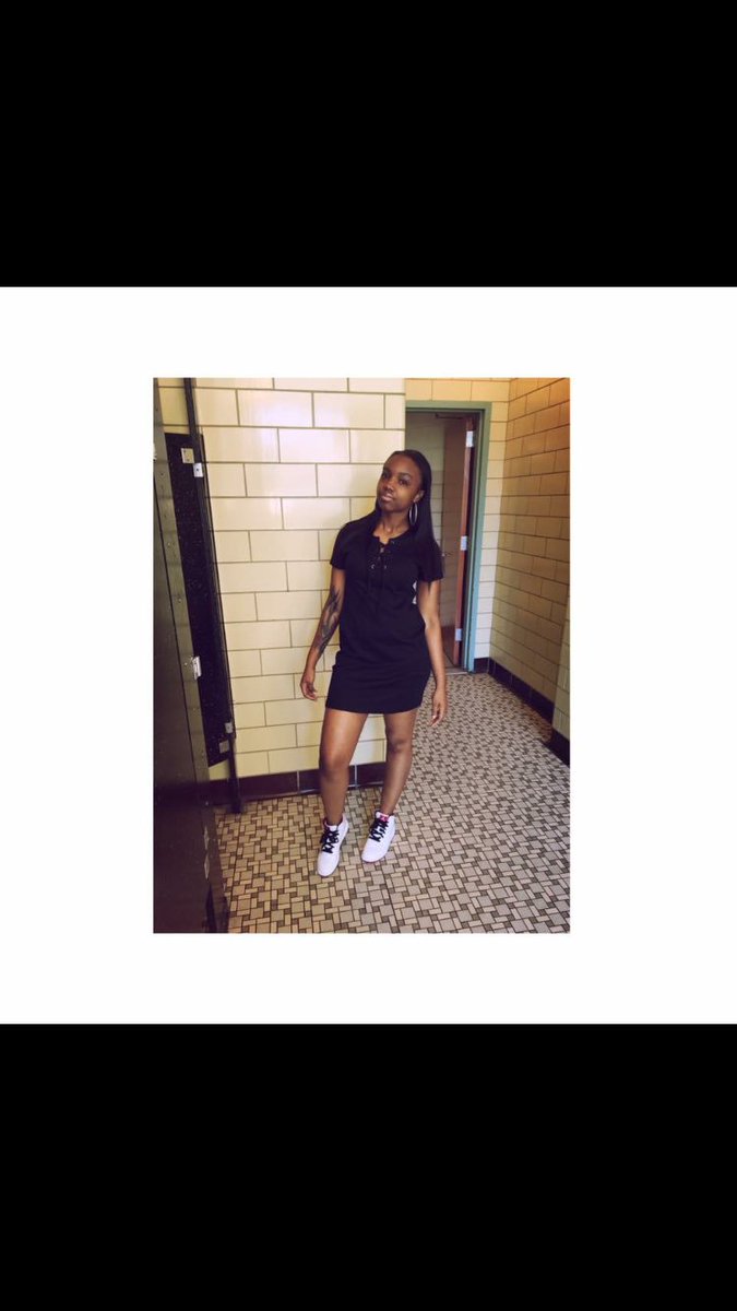 _brownieeeee's tweet photo. Wednesday's 💖 https://t.co/CiglpPV5dS