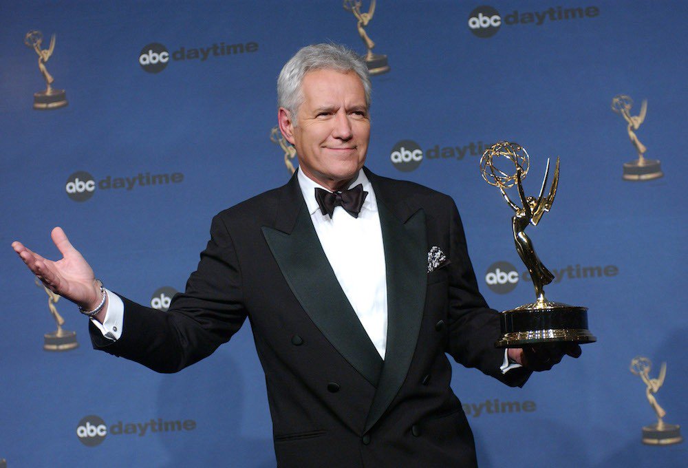Nerdcore Rappers Are Mad at Alex Trebek For Calling Them Losers #Rappers #Ikon Magazine #209  soco.space/X6MISh