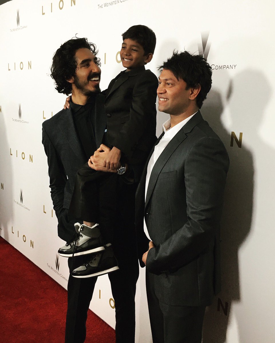 Lion Movie On Twitter Devpatel And Sunnypawar Share A Moment With Saroobrierley The Inspiration Behind Lionmovie At The Lionmovie Premiere At Moma Https T Co Fugkz6cs1r
