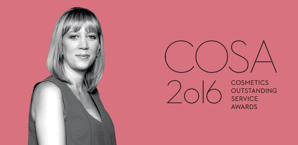 cosmeticsmag's tweet photo. The award for Best Service by a Fragrance Advisor goes to Caitlin Ardelli of @hudsonsbay in Vernon, BC. #COSA16 https://t.co/u4YF0JqXNZ
