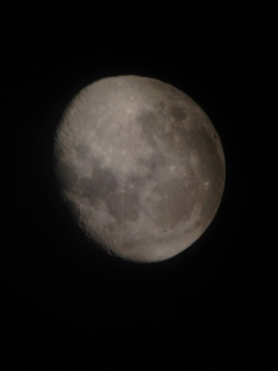 ONUobservatory's tweet photo. She will always be super in my heart!!!! #supermoon (open tonight!) https://t.co/sv3CzRtTle