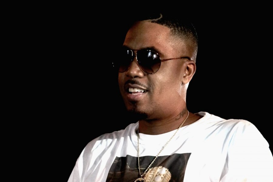 King Of Queens: Nas Had An Unexpected Reaction To His Mural In #Rappers #Ikon Magazine #209  soco.space/1usBeG