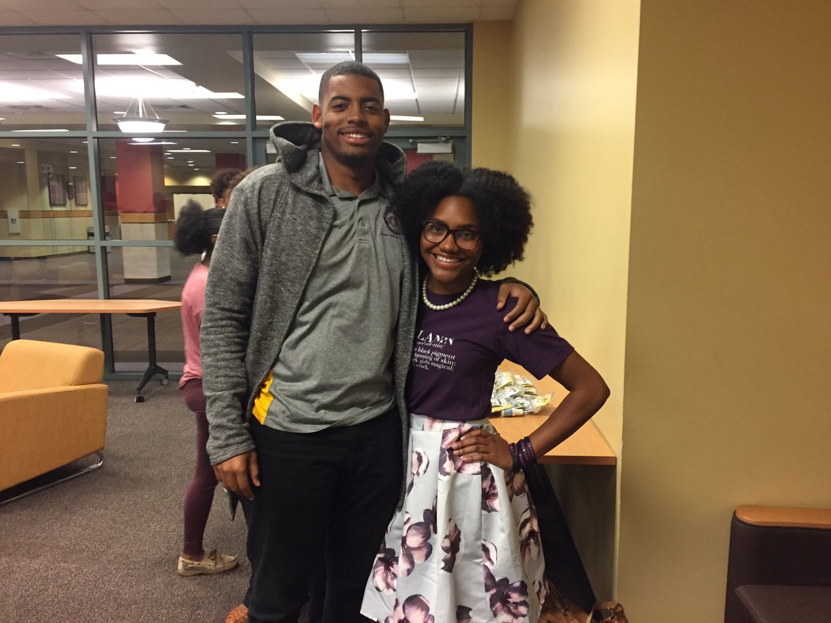 masterrteee's tweet photo. When your King comes to support your event even though its about natural hair📍#TeamWork #PVRoyalCourt #SupportAQueen https://t.co/BkDUJDlhkQ