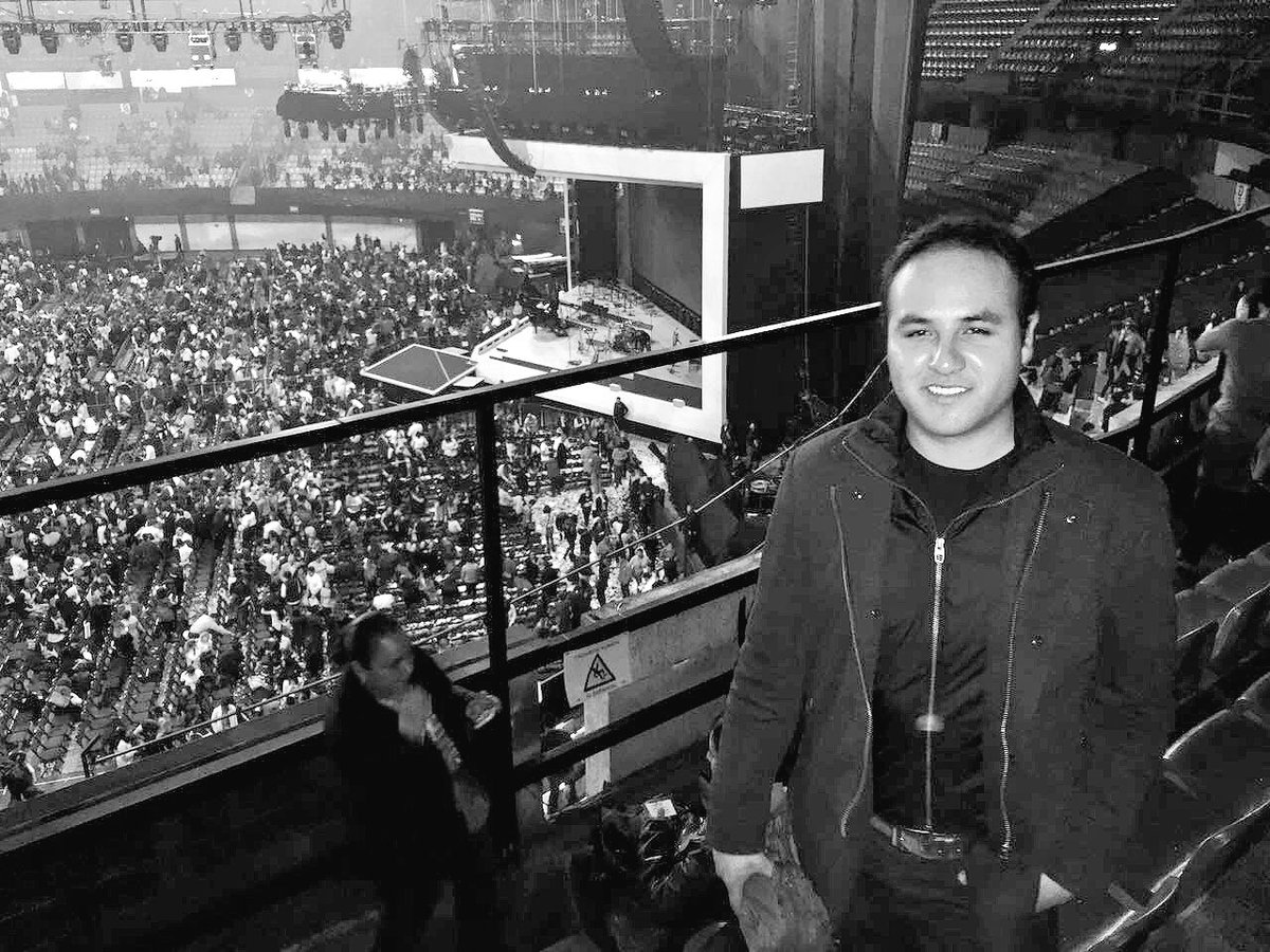 Mauri1390's tweet photo. Les comparto el concierto de @Adele @WakeUpEnEXA #AdeleLive2016 #AdeleCDMX @Geroz https://t.co/WHYhpUofDz