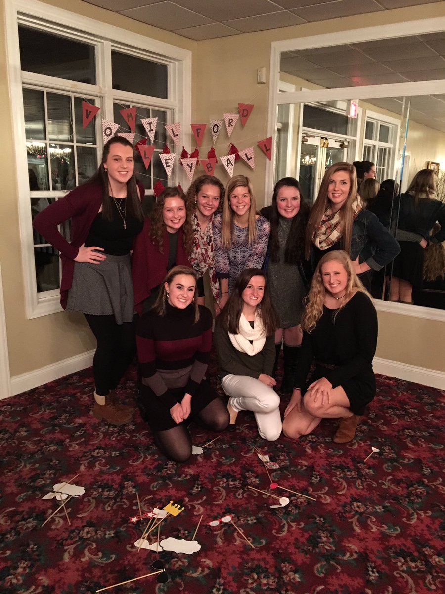 MilfordVball's tweet image. So much fun celebrating these amazing ladies at The Milford Girls Volleyball Banquet tonight!!