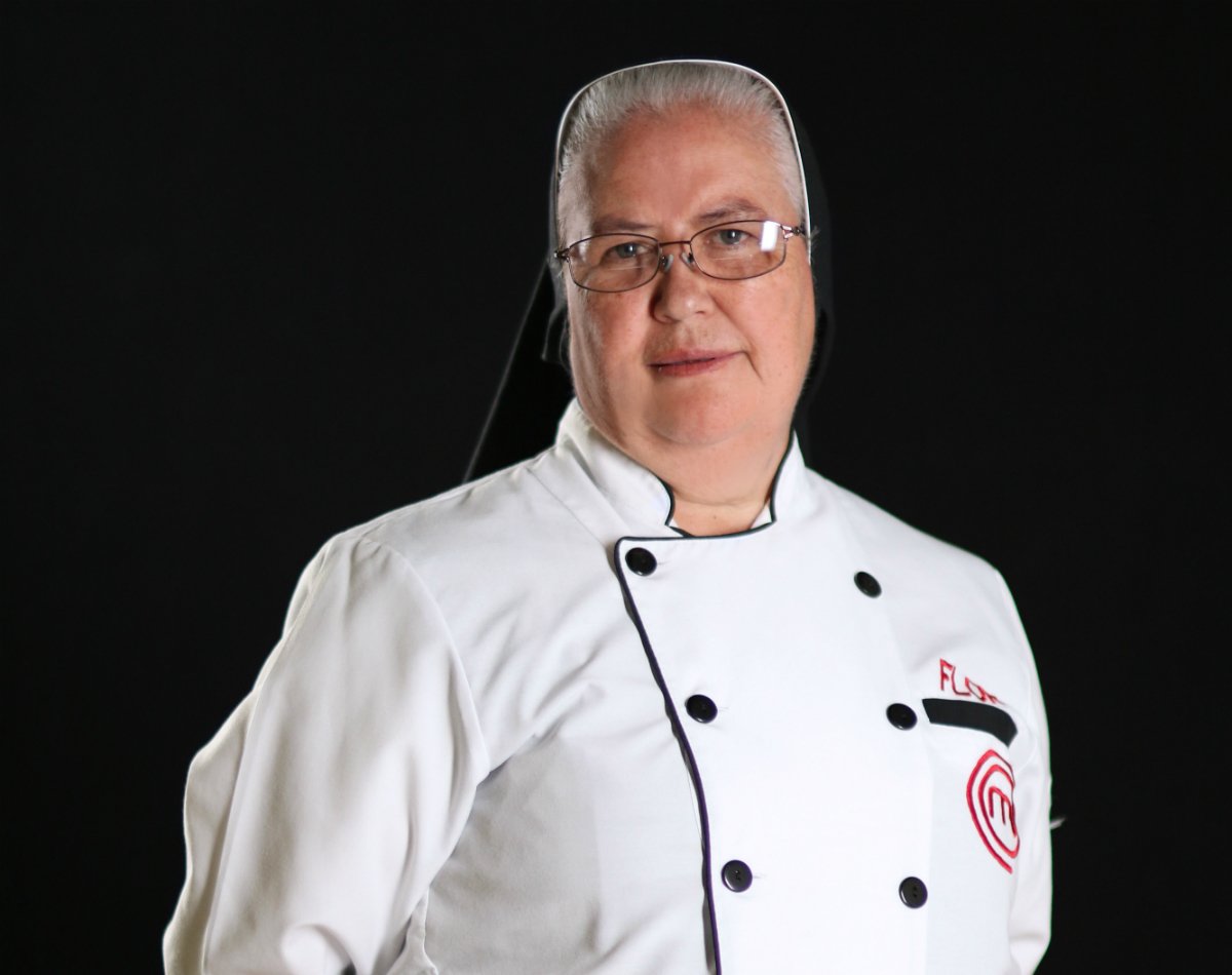 MᴀsᴛᴇʀCʜᴇғ Mᴇ́xɪᴄᴏ (@masterchefmx) on Twitter photo ¡La Hermana <a href="/FlorChefMX/">Hermana Flor</a> tiene un sazón inigualable! Mira la receta que tiene para ti. #MasterChefMx bit.ly/2fDIzTG ¡La Hermana <a href="/FlorChefMX/">Hermana Flor</a> tiene un sazón inigualable! Mira la receta que tiene para ti. #MasterChefMx bit.ly/2fDIzTG