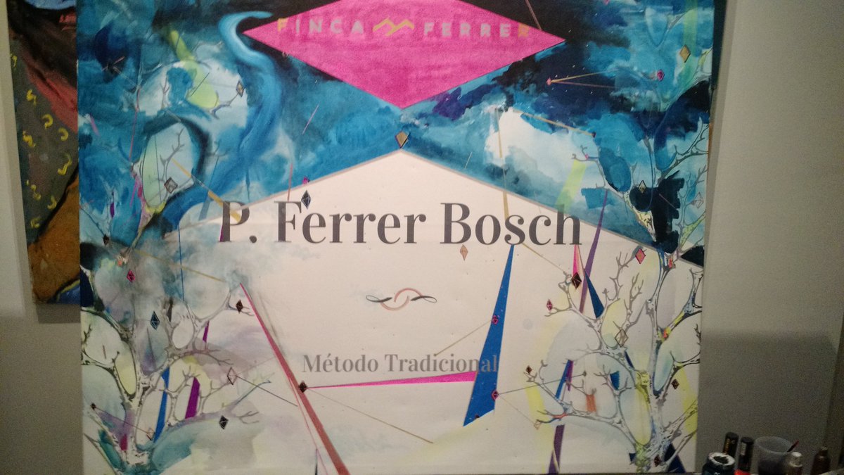LaRotativaDig's tweet photo. Lanzamiento de #FerrerBosch en #EspacioModos !
#Freixenet #bodega @Doloreslavaque https://t.co/IrhA9LVD0p