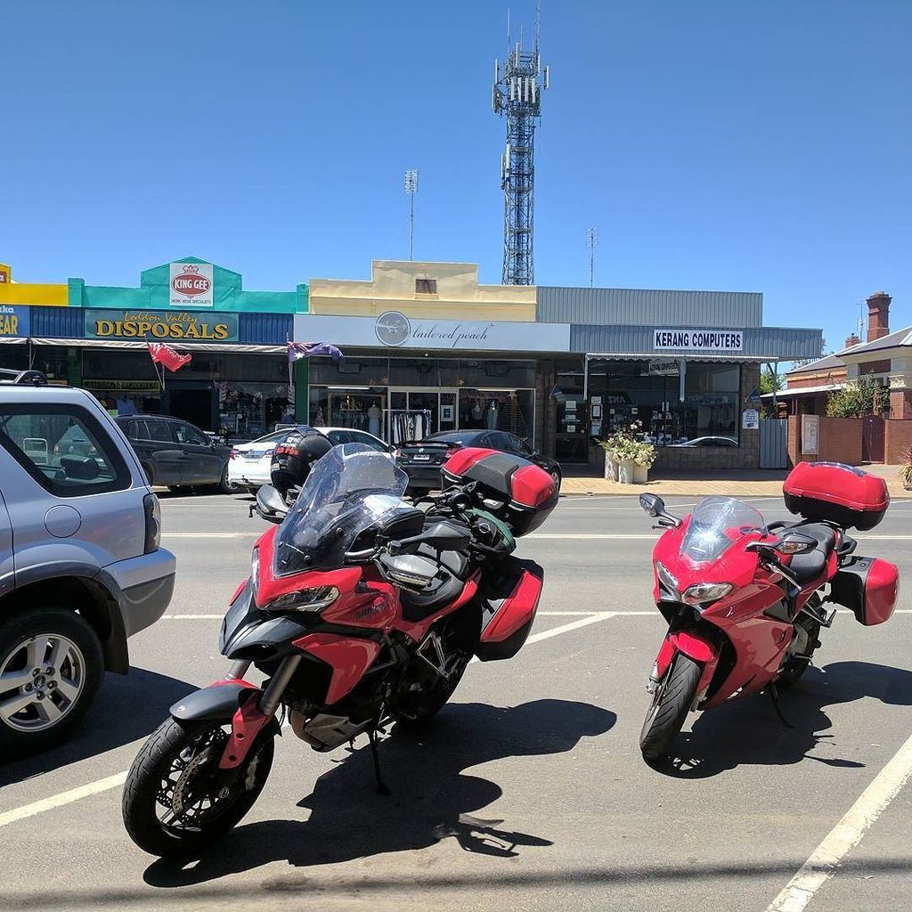 Rog42's tweet image. Lunch at Cafe Royal

#WROz 
#WithinReach 
#LivingRocks ift.tt/2f6oB57