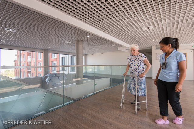 [vidéo] L'#EHPAD St François de Sales du GHICL @Univcatholille se dévoile en vidéo &gt;&gt; bit.ly/2fHNDG1