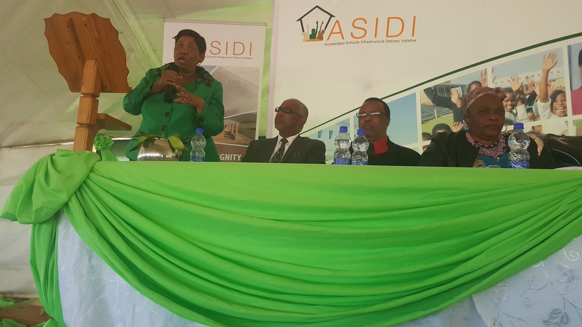 SAgovnews's tweet photo. @DBE_SA Minister #Motshekga is now addressing members of the community at #Libode. Says she is happy with the school's new facilities #ASIDI https://t.co/dzkSTgpo5W