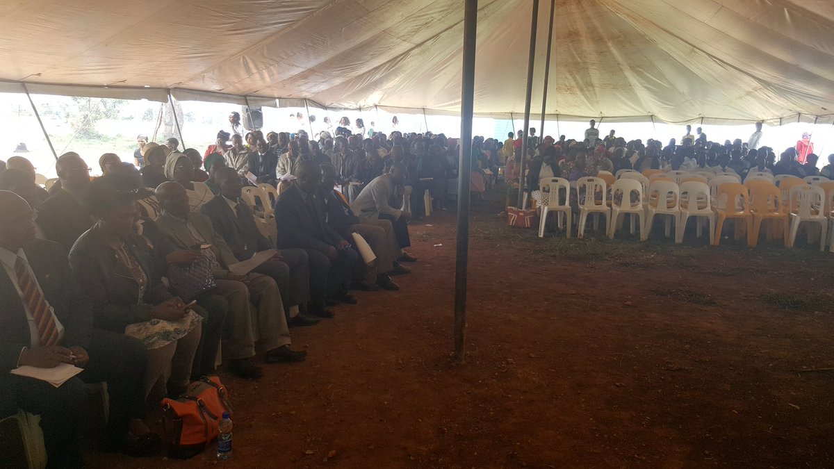 SAgovnews's tweet photo. @DBE_SA Minister #Motshekga is now addressing members of the community at #Libode. Says she is happy with the school's new facilities #ASIDI https://t.co/dzkSTgpo5W