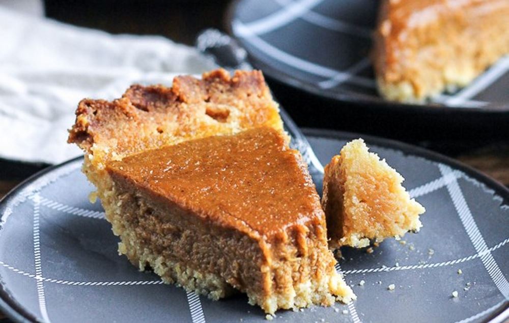 EatCleanFeed's tweet image. 7 mouthwatering Thanksgiving recipes that won't put you in a food coma: spr.ly/60168H6rg