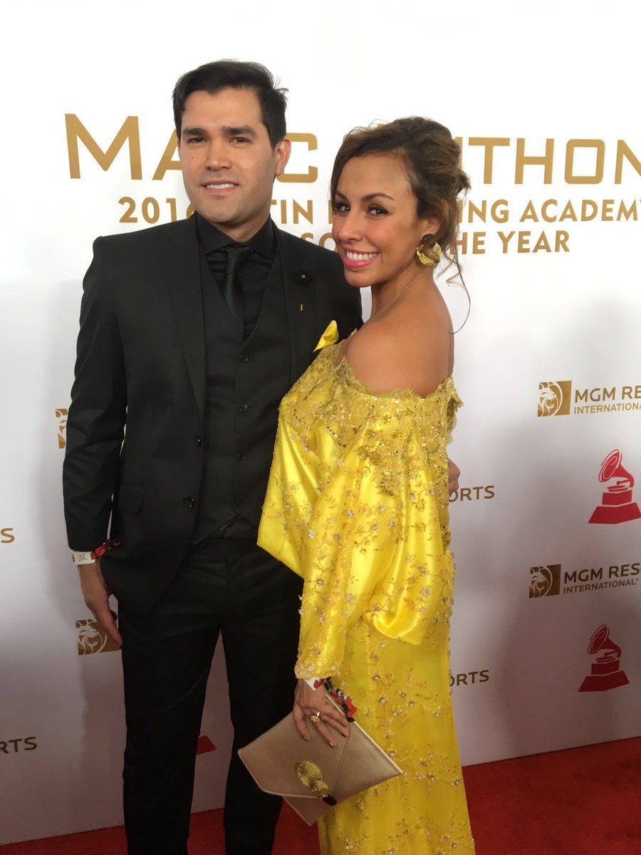 maiamusical's tweet photo. #personoftheyear #LatinGRAMMY @LatinGRAMMYs @SonyMusicCol @SonyMusicLatin https://t.co/FIs3WzUypK