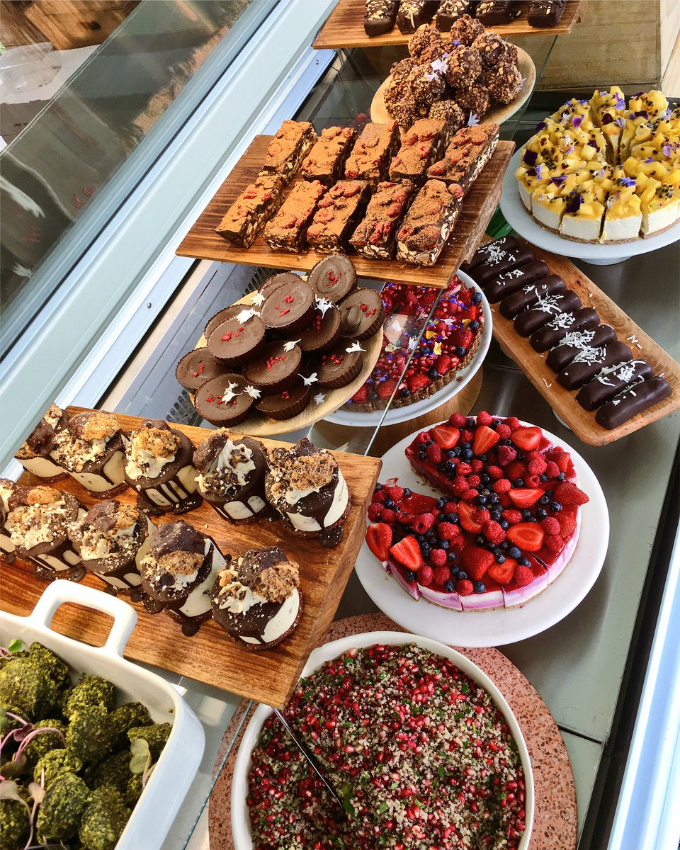 TasteofAuckland's tweet image. Impossibly decadent @LittleBirdOrg raw and organic treats. Don't miss Founder Megan May in the Electrolux Taste Theatre or Chefs' Secrets 🍥✨