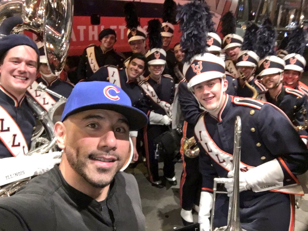 BillyDec's tweet photo. Entire #MarchingBand from my alma mater #UniversityOfIllinois just blew our roof off at @Rockit!! Wow!! See it on my Snapchat BillyDecLive! https://t.co/42JM1WWzYU