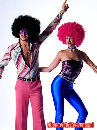 Er zijn nog kaarten te verkrijgen bij het Haventje en de Corner!! #feestje #oldies #happydays aanstaand zaterdag mensen💃💃💃💃 party@tHaventje