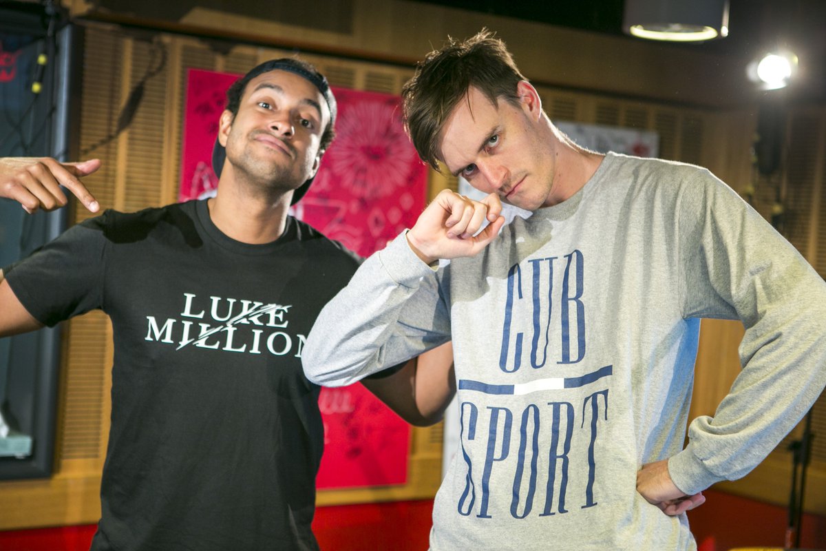 triplej's tweet photo. Yeeeeew, it's #AusmusicTshirtDay! Rock your fave Aussie music tee, take a selfie + show us who you're wearing! https://t.co/qt0DVsVhLc