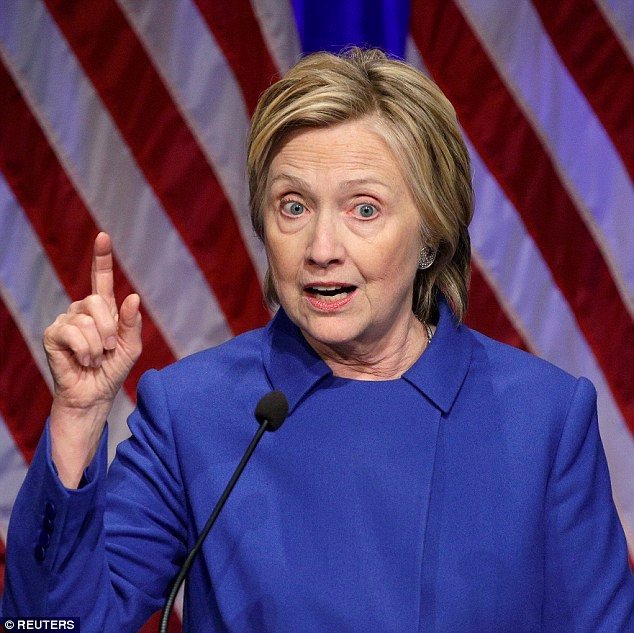 WALLSTAM's tweet photo. #Gollum2016 #ImWithPrecious https://t.co/v2KqC1yuXE