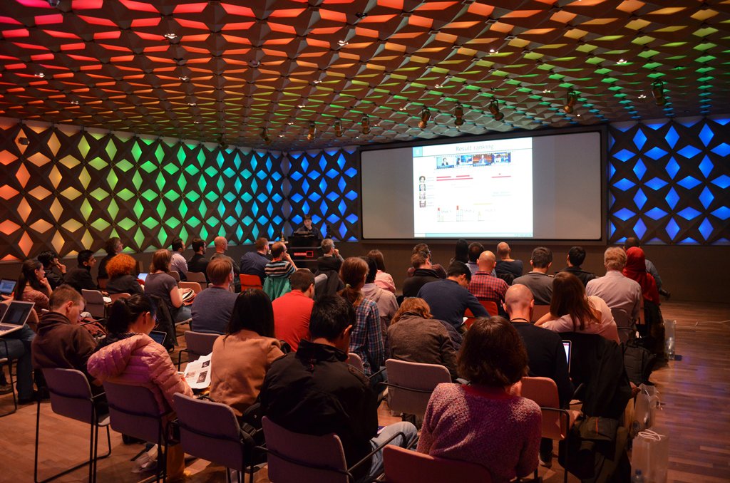 Made it! IDIAP <a href="/Idiap_ch/">Idiap Research Institute</a> &amp; LIUM (<a href="/Universite_Mans/">Roxanne</a>) win MediaEval Person Discovery Challenge <a href="/BeeldenGeluid/">beeldengeluid</a> more bit.ly/2fHKAgO