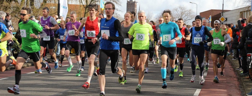 SprengersErwin's tweet photo. Kriebels gekregen tijdens de Zilveren Turfloop? Start een clinic ter voorbereiding op de PK Bosdijkloop. Kijk op https://t.co/qdKtBkB1Xi https://t.co/rQkm3UQcqh
