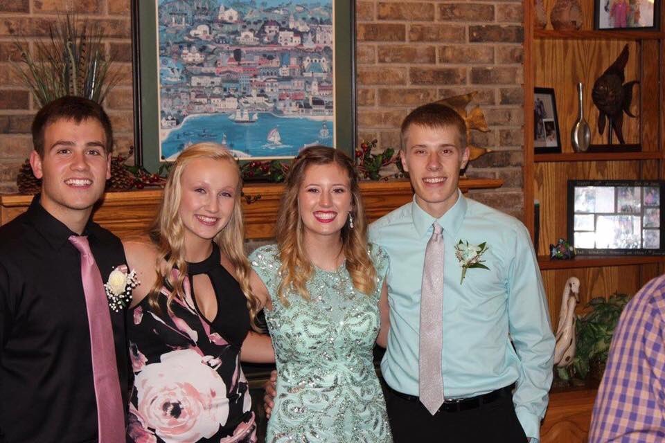 MattMonaghan10's tweet photo. Happy birthday Tanner!! Have a good one 😘❤️😍 https://t.co/ATN3YdfdYo