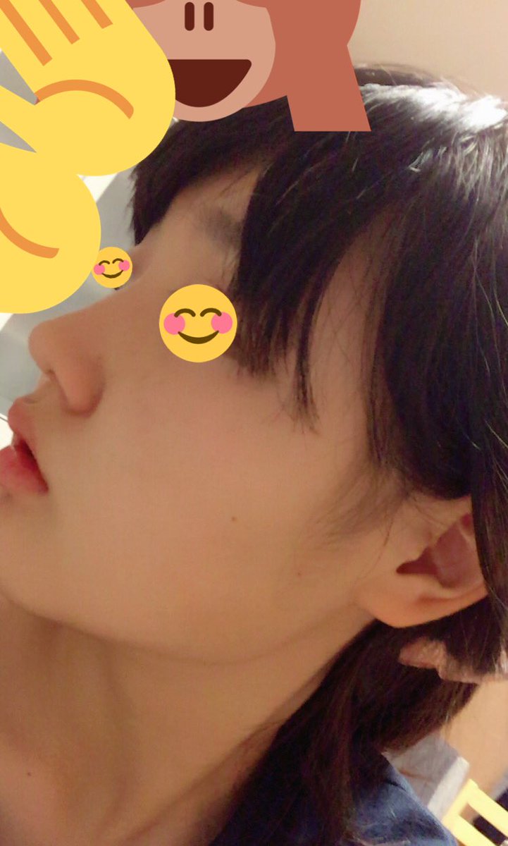 ぽんちゃん 自分が褒めてもらって1番嬉しかった鼻の写真です Www やせたらもっと彫りが深くなるのか なんちゃって 笑 今日の体重 59 2キロ ダイエッターさんと繋がりたい ダイエット一緒に頑張ってくれる人rt ダイエット日記 T Co