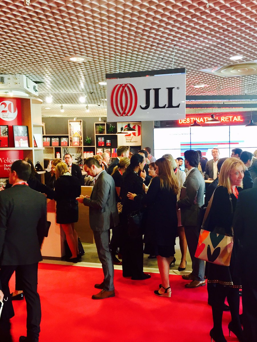 TimVallance23's tweet image. Day Two and the @JLLEuropeRetail stand is still rammed as we celebrate 20yrs of #RetailIntelligence #Mapic2016 #destinationretail #retail