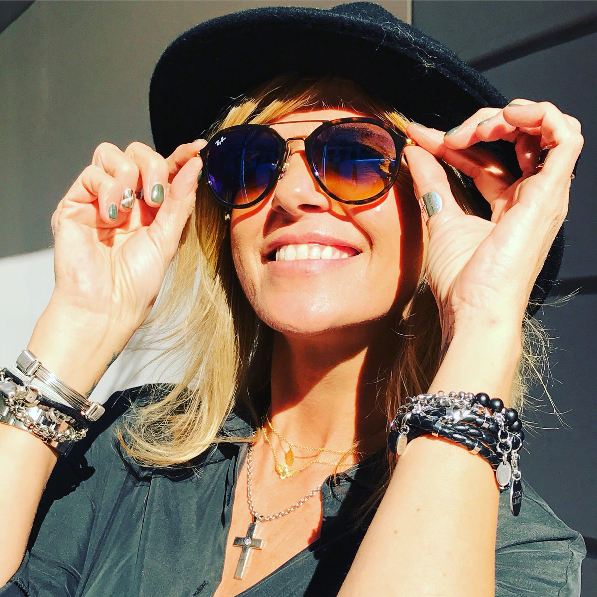 Precioso día hoy en Madrid!!  Disfrutarlo!!!!🌞<a href="/LookLimit/">LOOK LIMIT by Nika Stone</a>