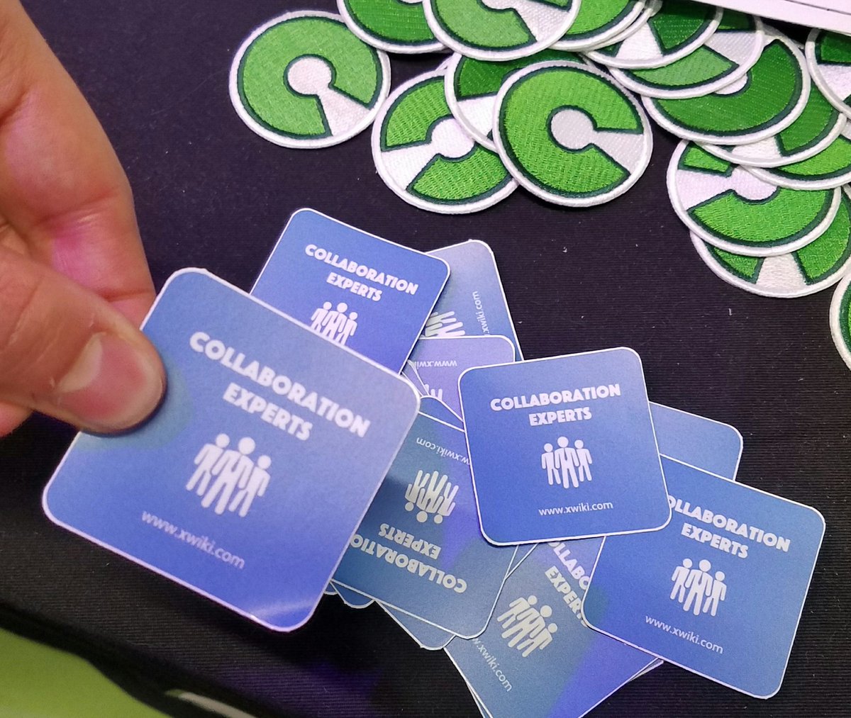 OpenSourceOrg's tweet image. We&apos;ve got @XWiki stickers, OSI stickers and patches... come and get &apos;em before #OSSPARIS16 ends.