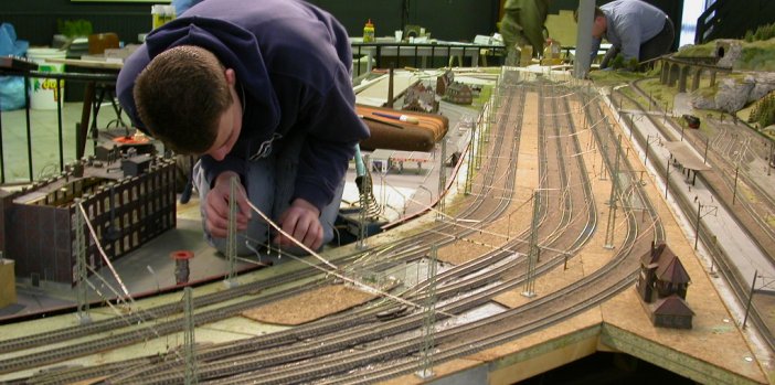 Open dag bij Modelspoorgroep Nienoord 26 november infoleek.nl/2016/11/17/ope… #InfoLeek