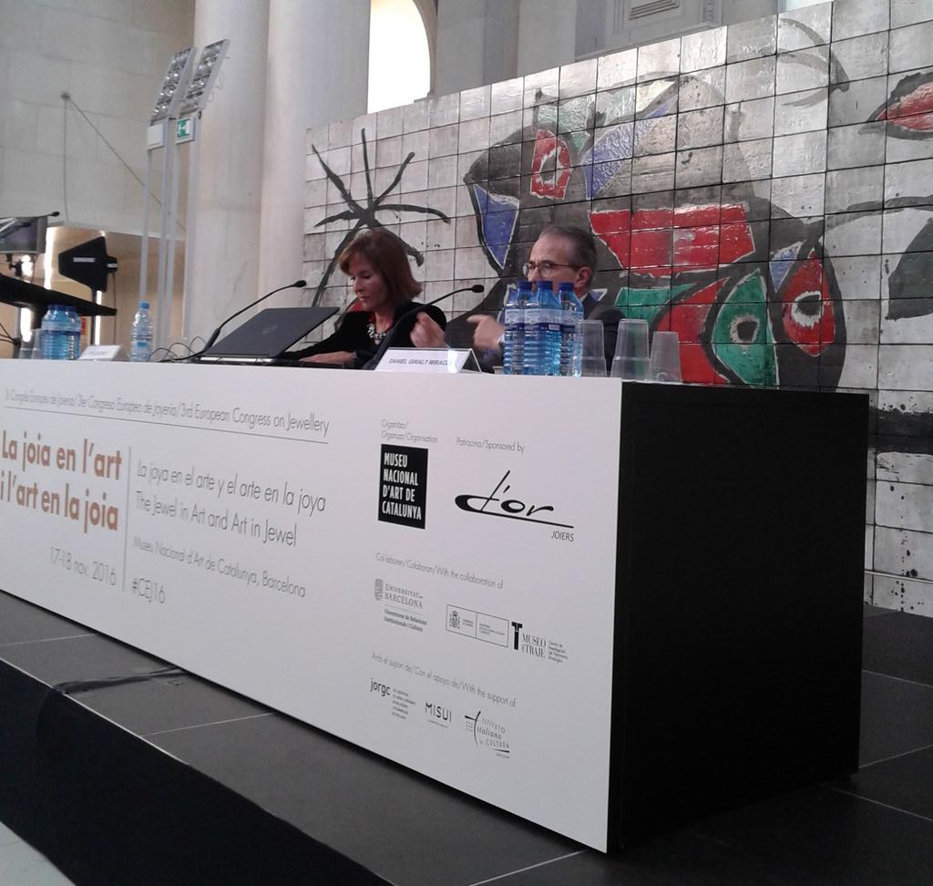 RiusAlbert's tweet photo. El 3rd European Congress on jewellery #CEH16 arranca con mucho entusiasmo en el @MuseuNac_Cat #joyas https://t.co/GrjVGfRBt6