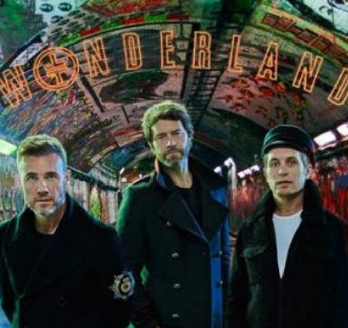 lorysissy's tweet photo. @GaryBarlow we waiting #wonderland tour in Roma xxxx 💖 https://t.co/xtr8Xnei4y