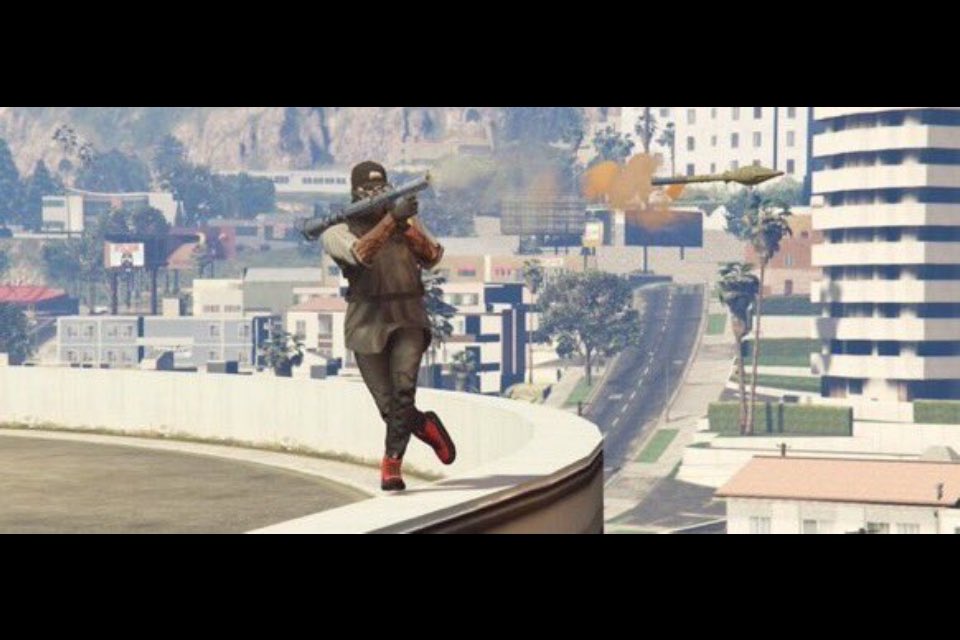 Crew13_'s tweet photo. Click to enlarge...

@LukeLeeOne in action! 👊🏼💥

#CREW13 #CREWXIII https://t.co/qysjCzVS17