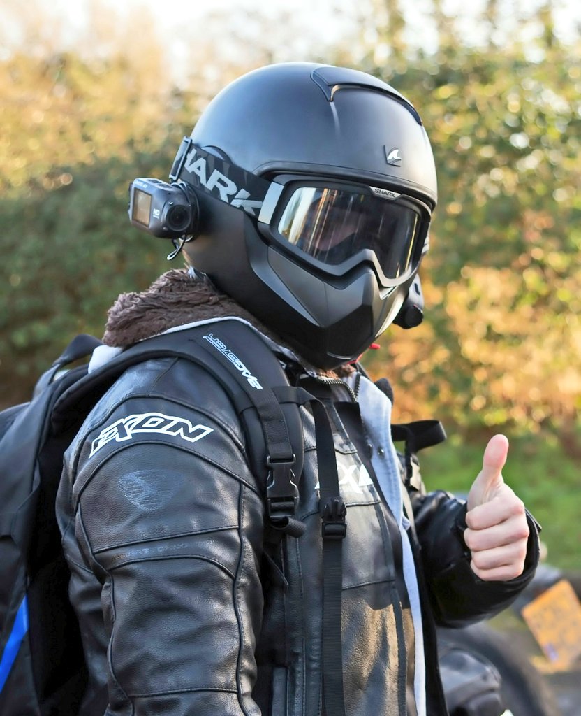 Premises187's tweet photo. Looking dapper with my Drift Ghost S... aka the all seeing eye! #DriftGhost #DriftInnovation #helmetcamera
@DriftInnovation https://t.co/Bml5CX6cZK