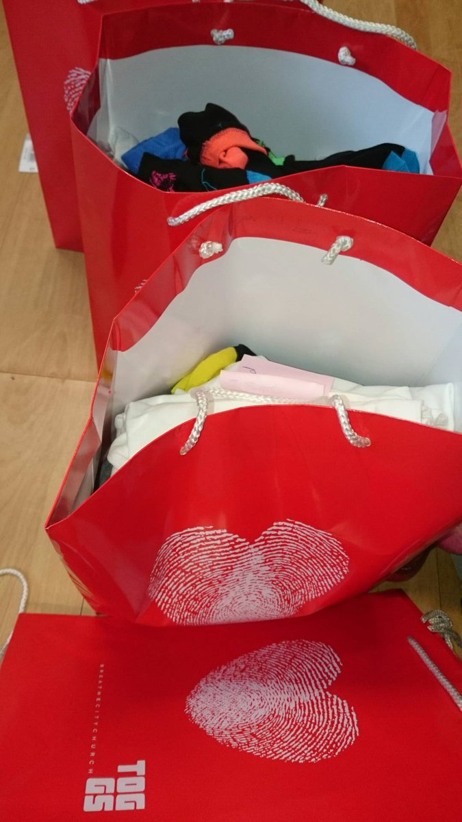 PaulJukes's tweet photo. Always good to see clothes going to local children in need #Toggs https://t.co/StPBgesetE