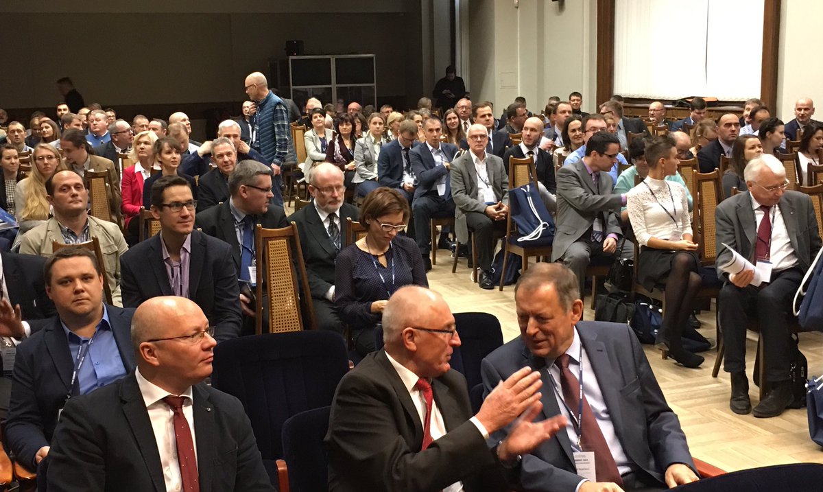 MarcinSlezak's tweet photo. Trwa międzynarodowe seminarium #GAMBIT'16 z udziałem m.in. @KrajowaRadaBRD @ITS_waw_pl @canard_gitd #IBDiM #PG https://t.co/gWDw5Pq3zU https://t.co/GQwt6CHZH3