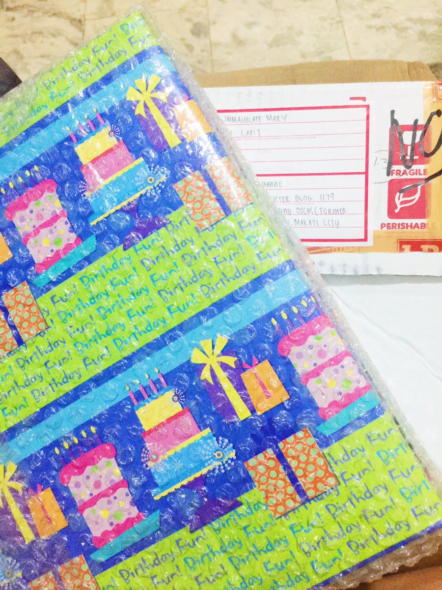 hperalejo's tweet photo. Advance birthday gift! 😱 aww thank you so much ate immaculate villaruz! love you to the moon and back rin! 😘 https://t.co/0AR55nGOpB