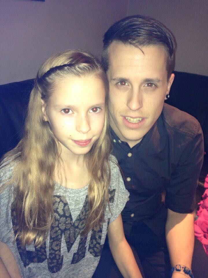 5levels's tweet image. A BIG HAPPY 16TH BIRTHDAY TO Hannah, Sophie and Madison!! #Triplets !!