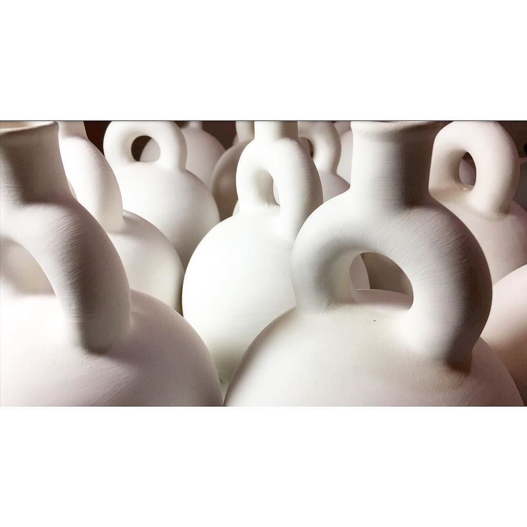 Erickvaldivieso's tweet photo. #cupisnique #peruviandesign #peruviandesigner #peruvian #artdesign #designart #closeup 💙💙💙… https://t.co/nKIjp0qCZm https://t.co/TPt9aUbHoH