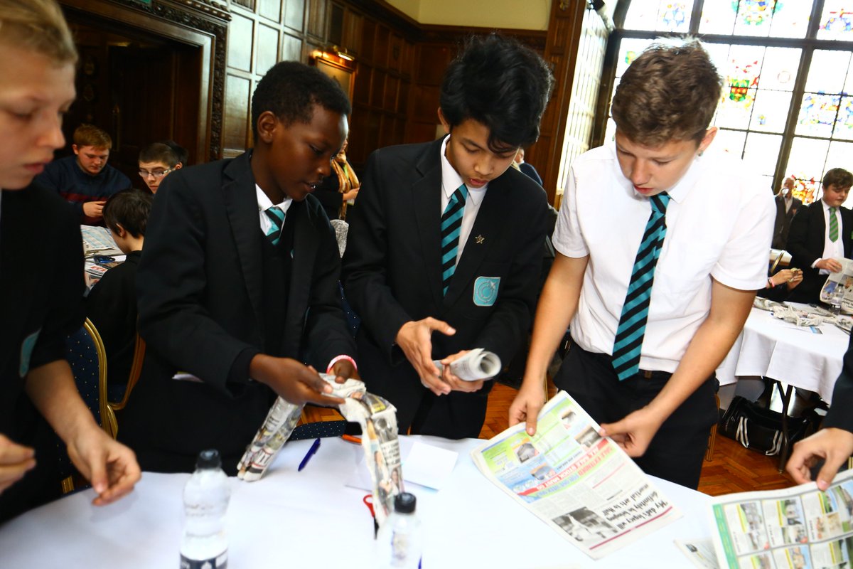 GEW_Hull's tweet image. We have less than 10 minutes remaining! #bridgebuild @GEWUK @unleashingideas #GEW2016