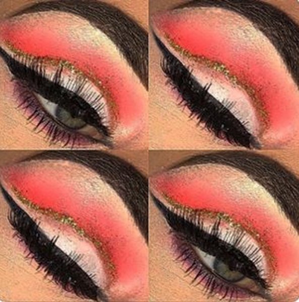 RevelEyelashes's tweet photo. Wow! We just love this makeup by @amysmakeups ❤️🙏✨⭐️ double tap if you like it! ❤️👏 #revellashes #lashes #makeup #mua #beautyblogger #client https://t.co/9rdu57biKj