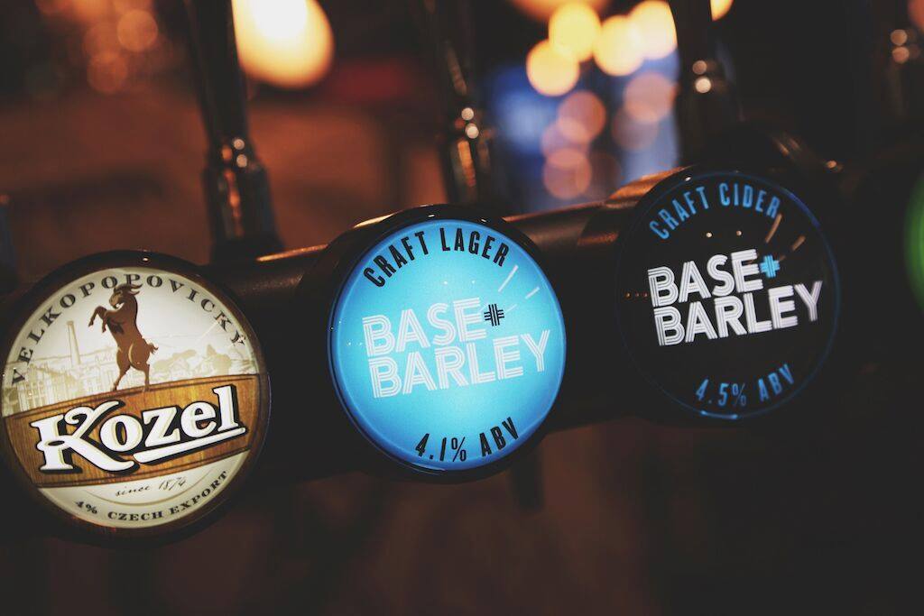 Our beer is hand-brewed in small batches by local yeast gods who love their barley and hops like their own mother! Come grab a cheeky pint!