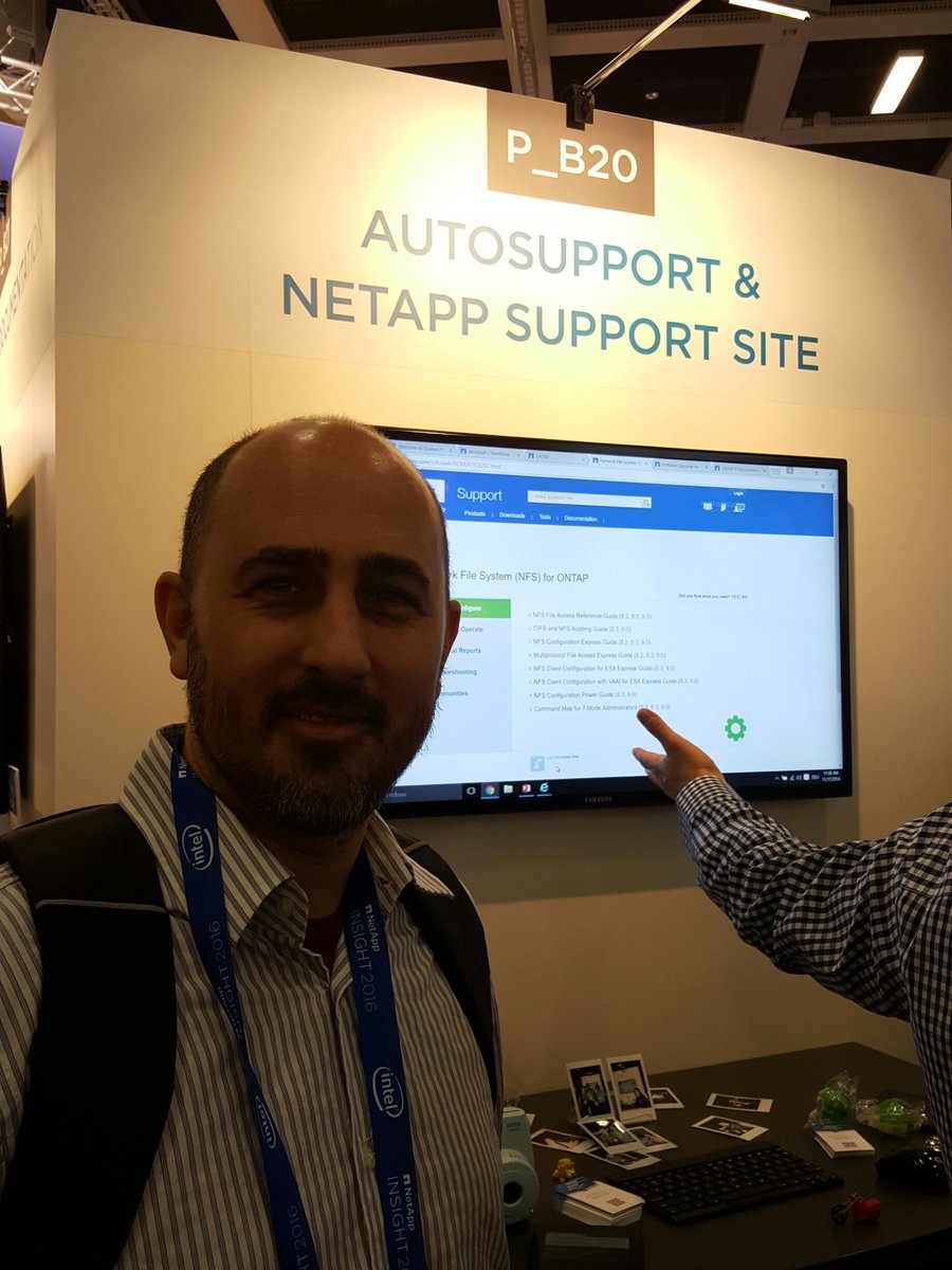 TheGurmuxxon's tweet photo. Come ask your CIFS & NFS questions! Leonardo is here to provide FREE TECH SUPPORT till 12:30! #NetAppInsight https://t.co/GYcdoMV7wR