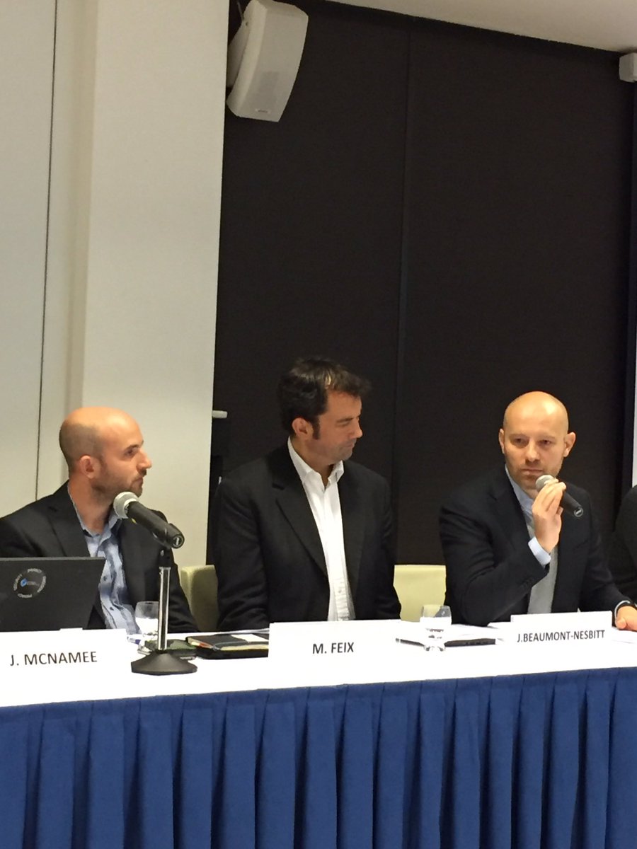 AgataNow's tweet photo. Conflicts between ecommerce directive &amp; Art.13 of the proposed copyright law highlighted by @marconav #Google https://t.co/YZxGTAUGef