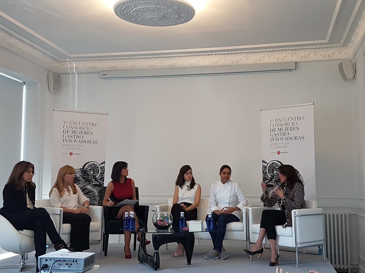 5 mujeres que están revolucionando la gastronomía en I Encuentro Consorcio de Gastro-Innovadoras dando su visión sobre el futuro del sector