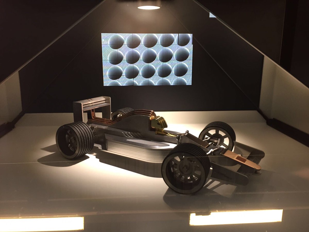 Laatste kans!!! <a href="/Precisiebeurs/">Precisiebeurs</a> schaalmodel #F1 racewagen Max Verstappen te winnen. Race nu naar Beneluxhal 55.