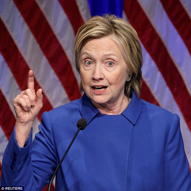 Wow! Hillary Clinton looks like shit!