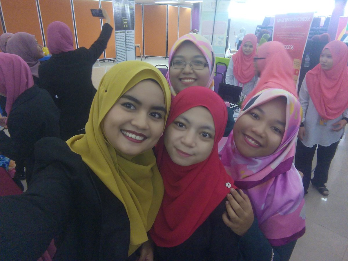 AdzyanOthman's tweet photo. #SIID #UiTMJ #BBAFINANCE https://t.co/oLFiuHuK1m