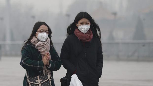 greenpeacepress's tweet photo. Rich countries told to shut all coal plants by 2030 to save climate https://t.co/pt0A26Vo1I via @smh #COP22 https://t.co/JRNp2OEk0n