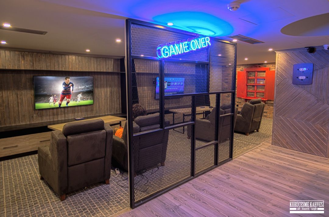 VIP odalar, konforlu koltuklar, en yeni konsol oyunları ve çok daha fazlası… En iddialı ‘‘kapışmaların’’ adresi Kuruçeşme Kahvesi Ataşehir!